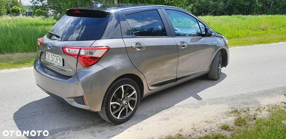 Toyota Yaris - 7