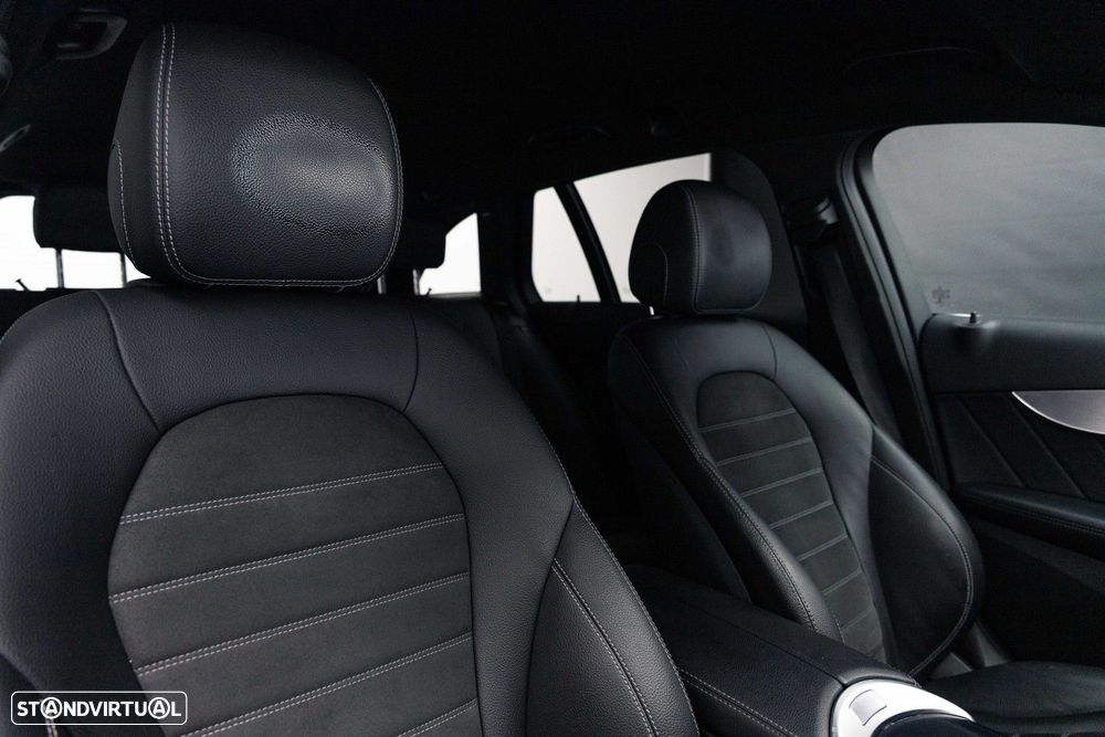 Mercedes-Benz C 300 e AMG Line - 21