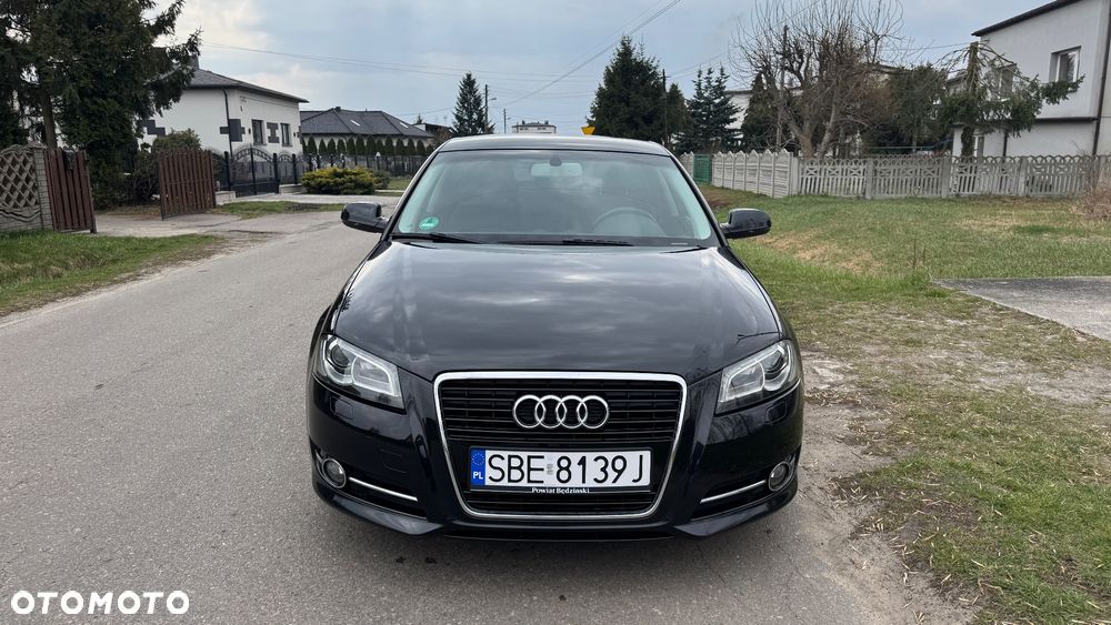 Audi A3 Sportback 2.0 TDI DPF Ambition - 2