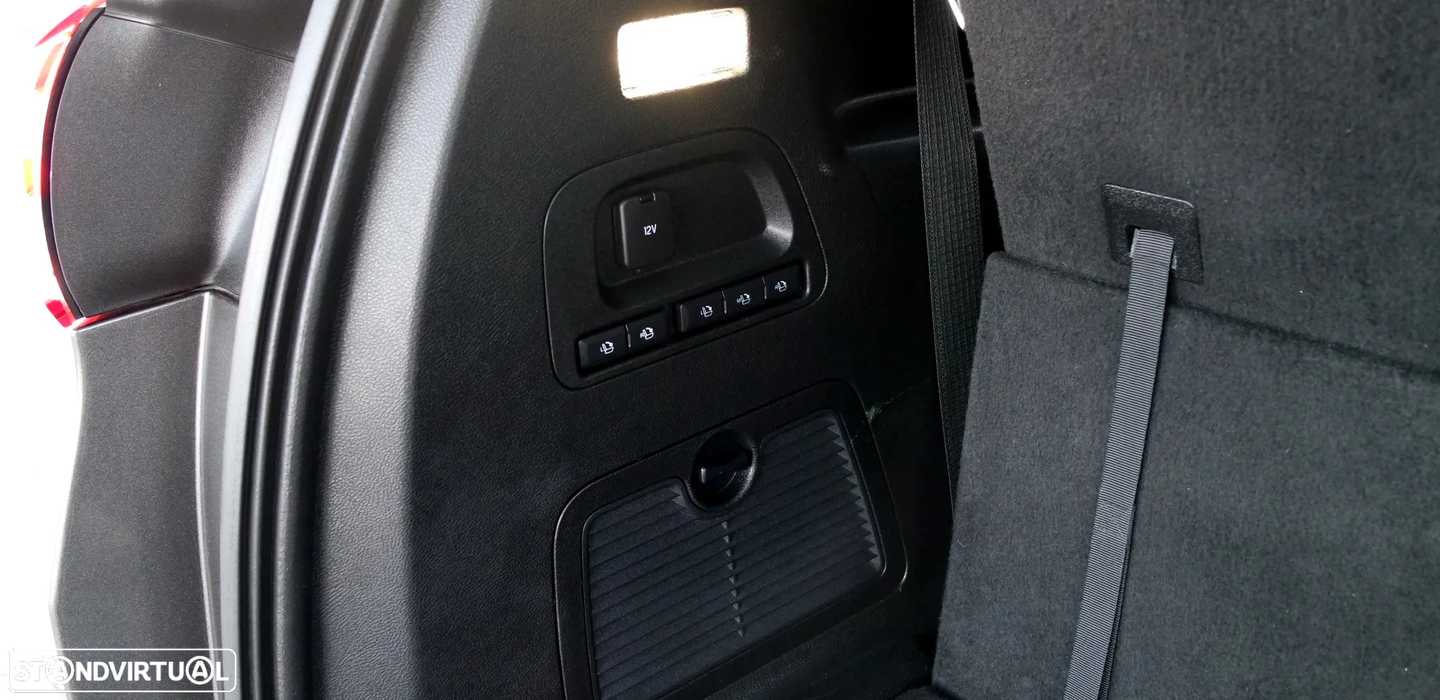 Ford S-Max 2.0 TDCi Vignale Powershift - 52