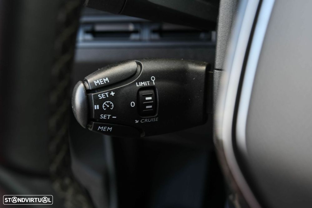 Peugeot 3008 1.5 BlueHDi Active - 39