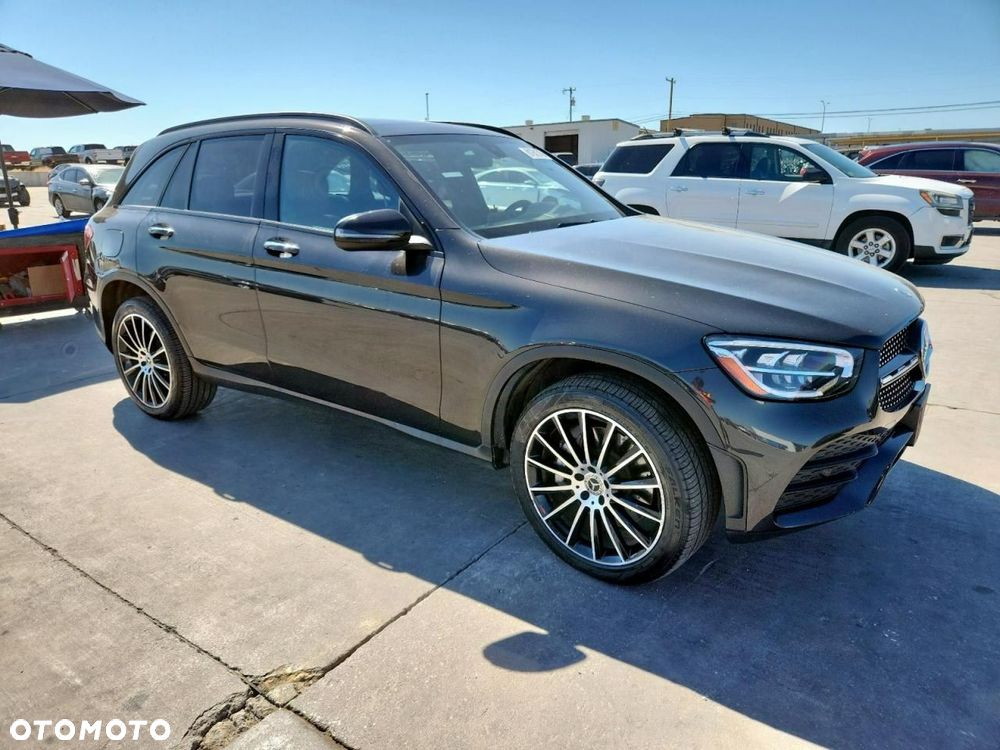 Mercedes-Benz GLC - 1