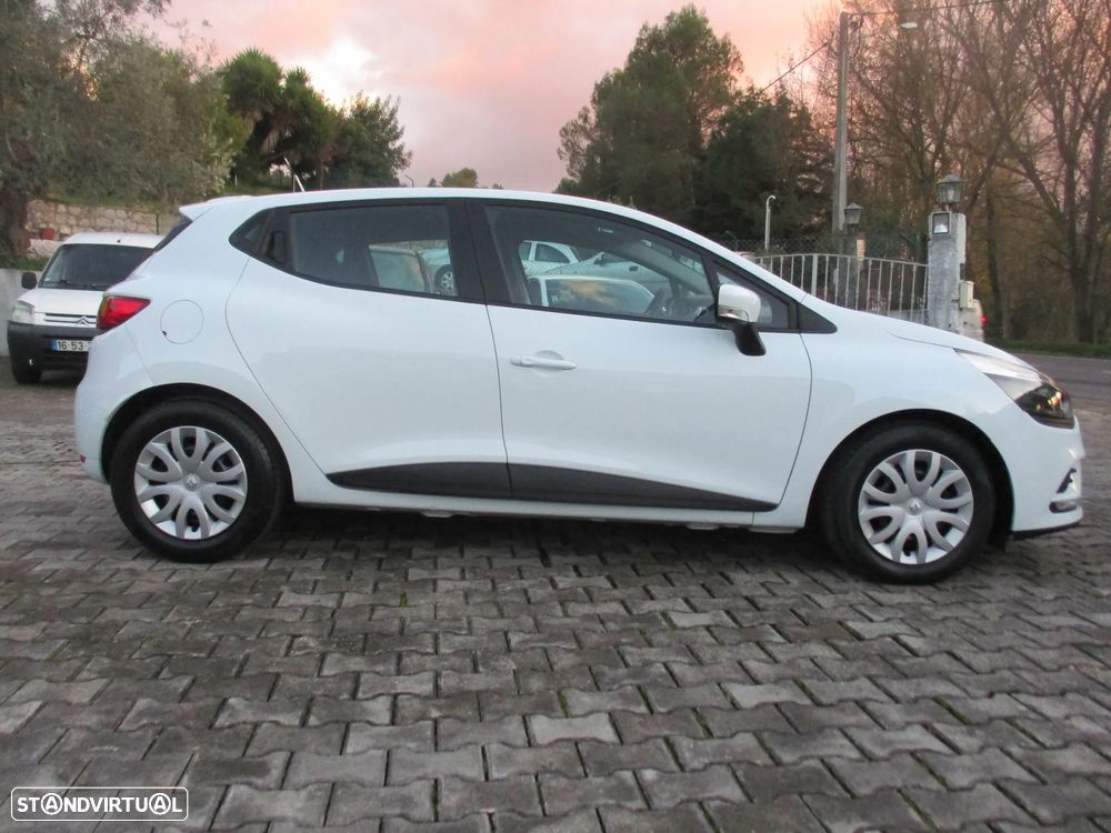 Renault Clio 1.5 dCi Zen - 10