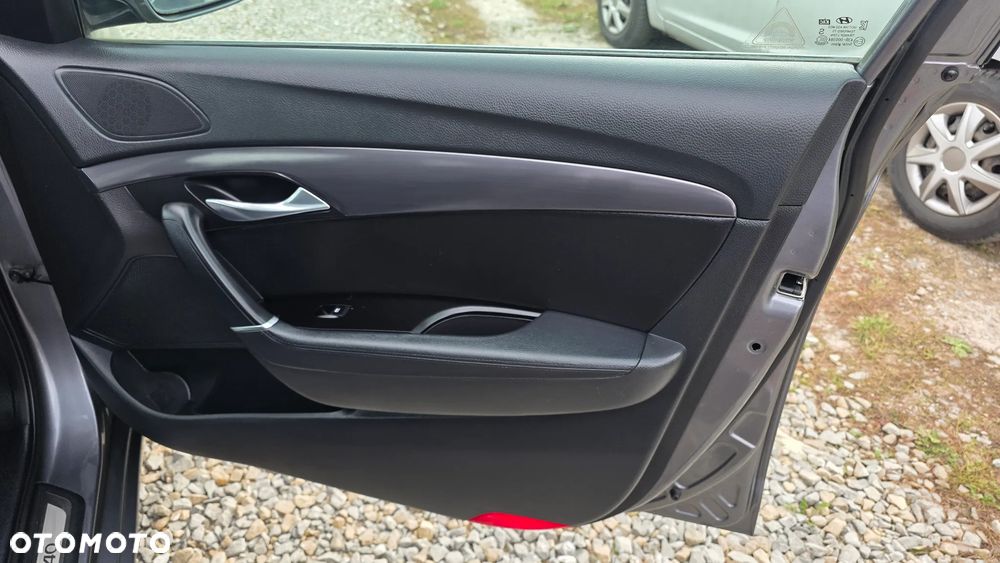 Hyundai i40 Kombi 1.7 CRDi DCT Premium - 22
