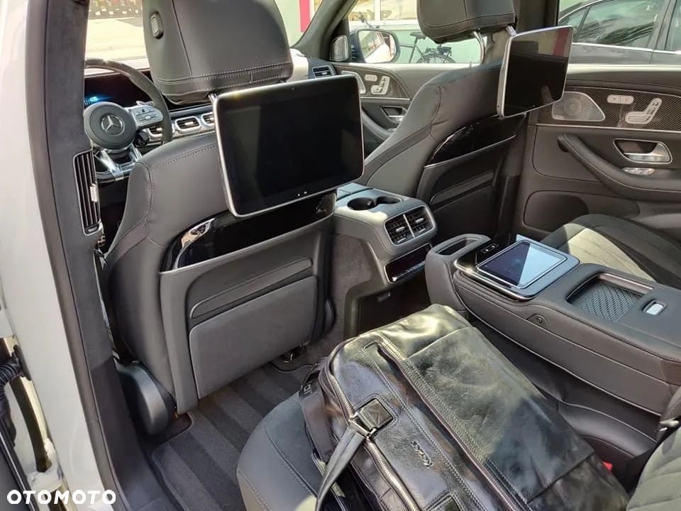 Mercedes-Benz GLS - 16