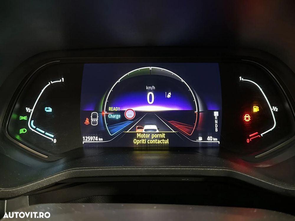 Renault Clio - 11