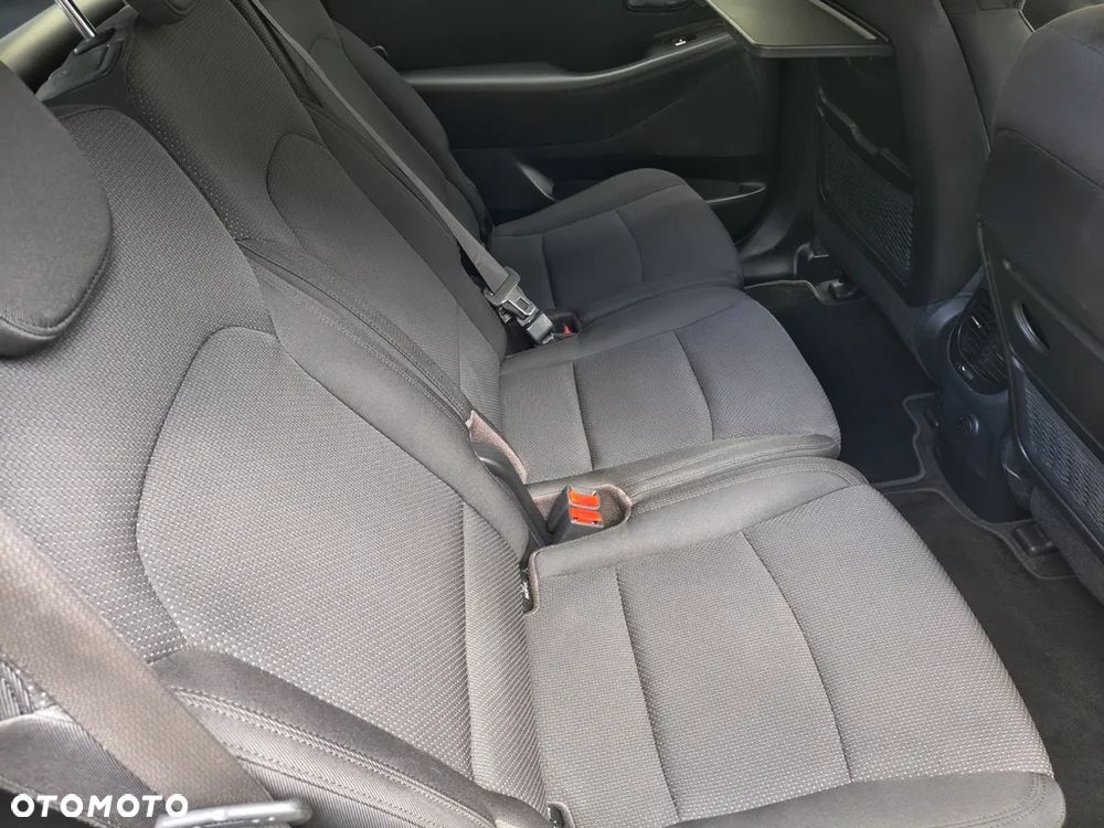 Kia Carens 1.7 CRDi 115 Dream Team Edition - 26