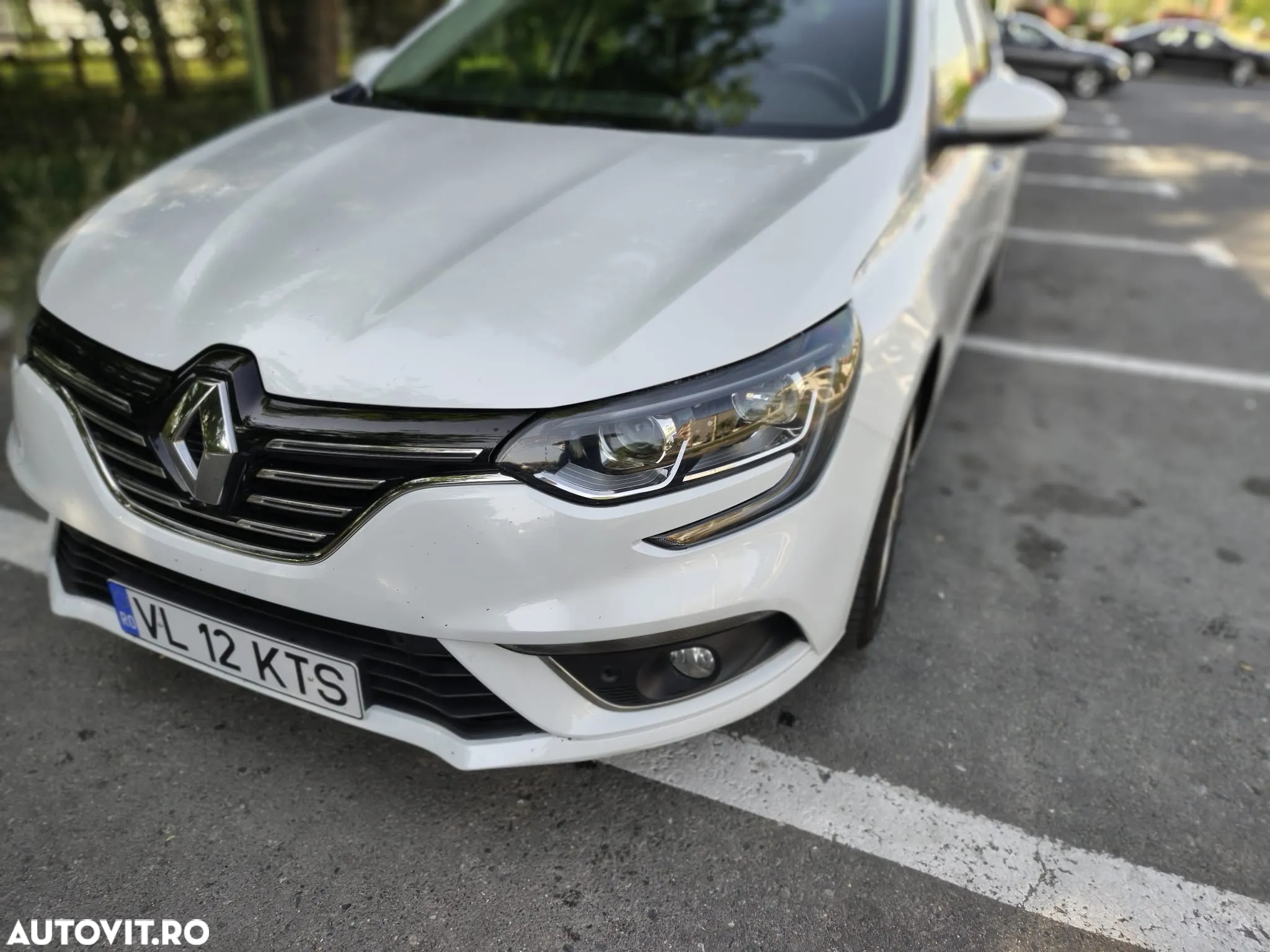 Renault Megane ENERGY dCi 110 EDC INTENS - 6