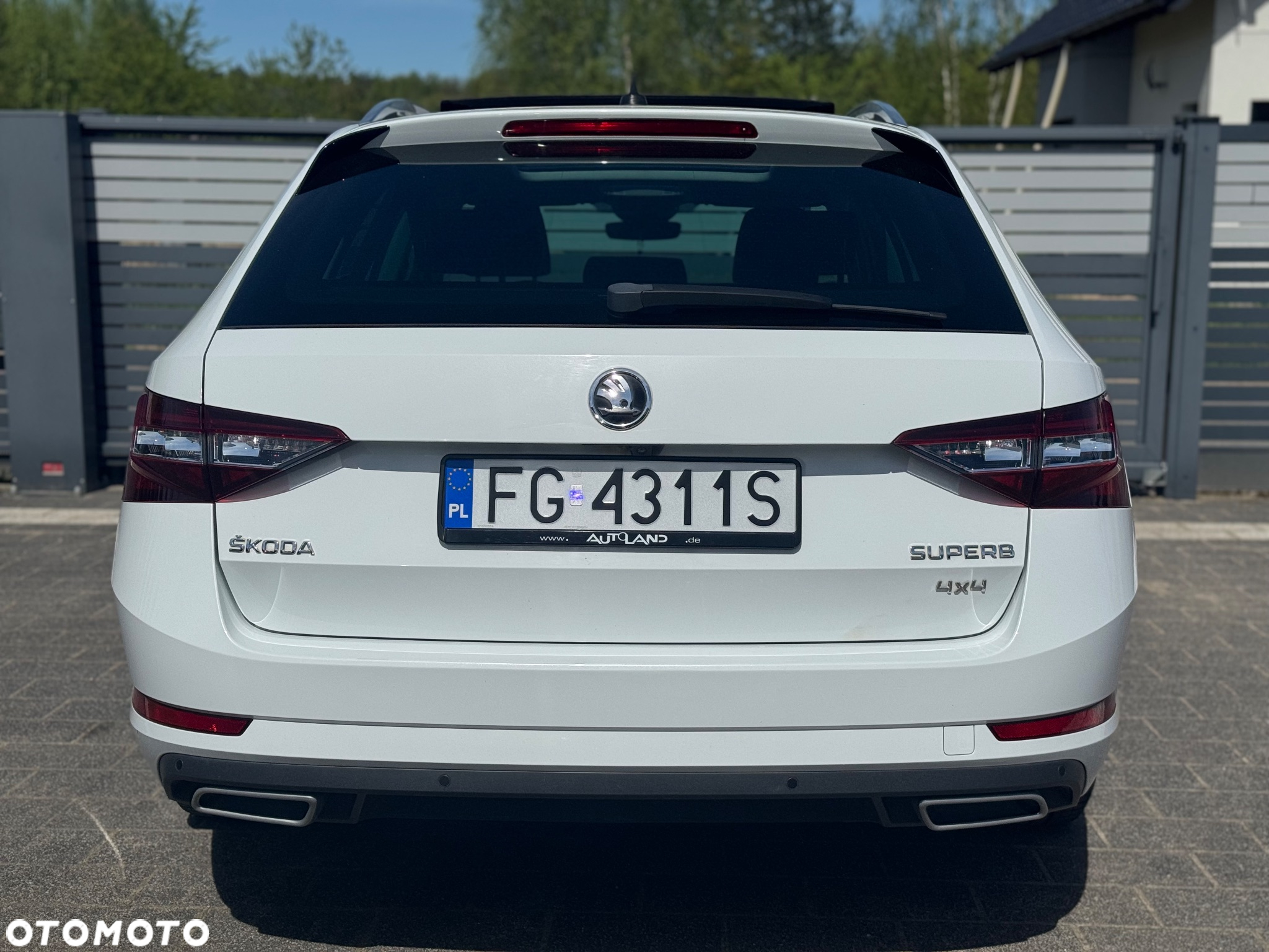 Skoda Superb 2.0 TDI 4x4 DSG Sportline - 11