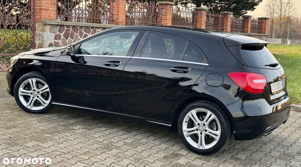 Mercedes-Benz Klasa A 180 Activity Edition - 11