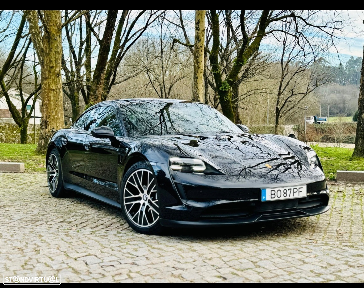 Porsche Taycan 4 - 2