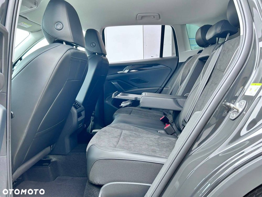 Volkswagen Tiguan - 15