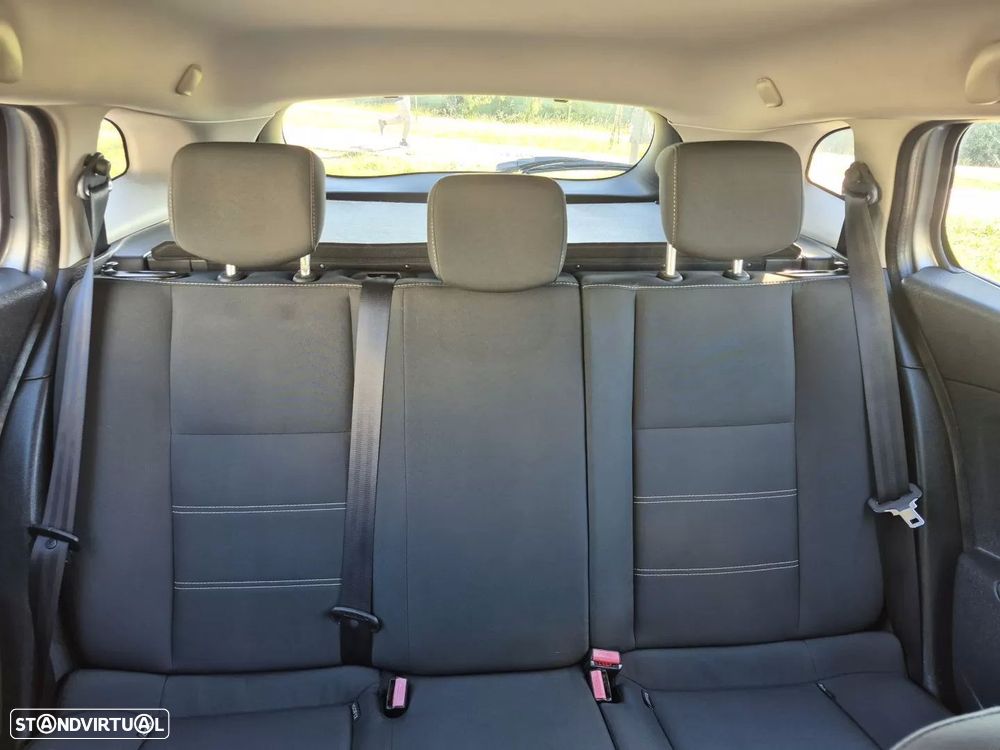 Renault Mégane Sport Tourer 1.5 dCi Limited SS - 15