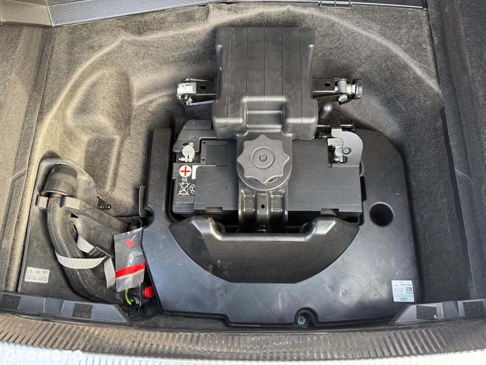 Audi A4 Avant 2.0 TDI Sport - 29