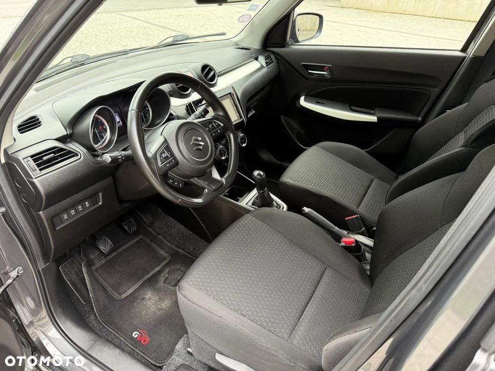 Suzuki Swift 1.2 Dualjet Hybrid Comfort - 27