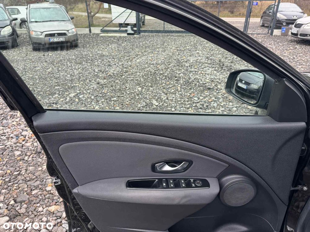 Renault Fluence 1.6 16V Expression Euro5 - 16