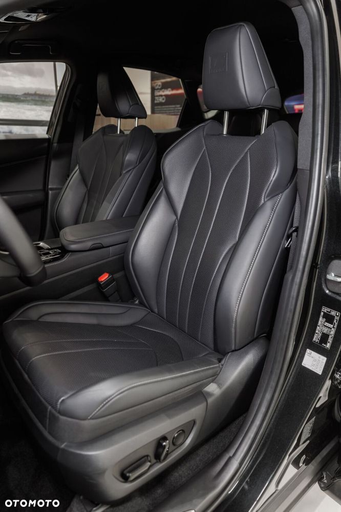 Lexus NX 350h F Sport AWD - 9