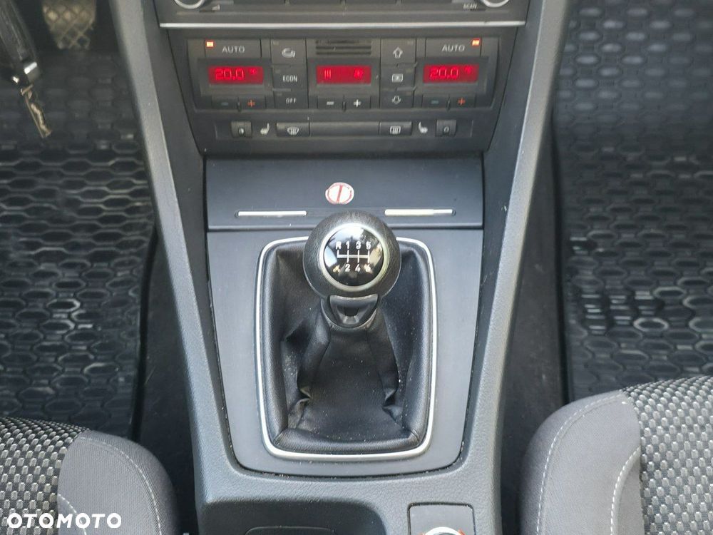 Seat Exeo - 18