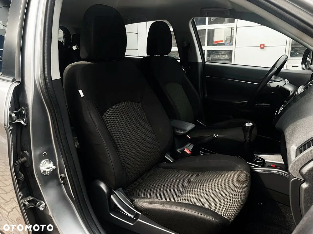 Mitsubishi ASX 2.0 Invite - 9