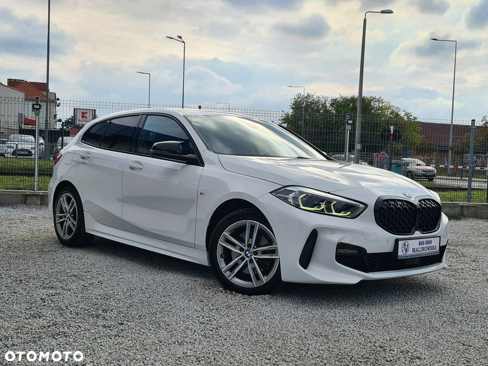 BMW Seria 1 118i M Sport - 3