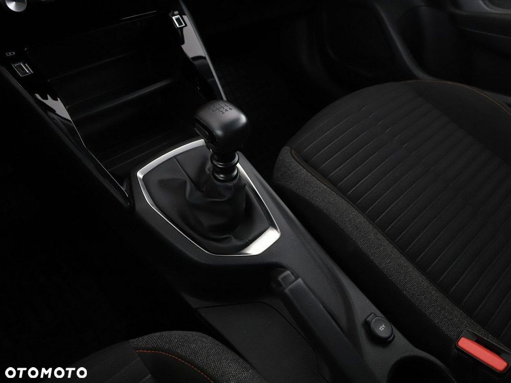 Peugeot 2008 PureTech 100 Active - 30