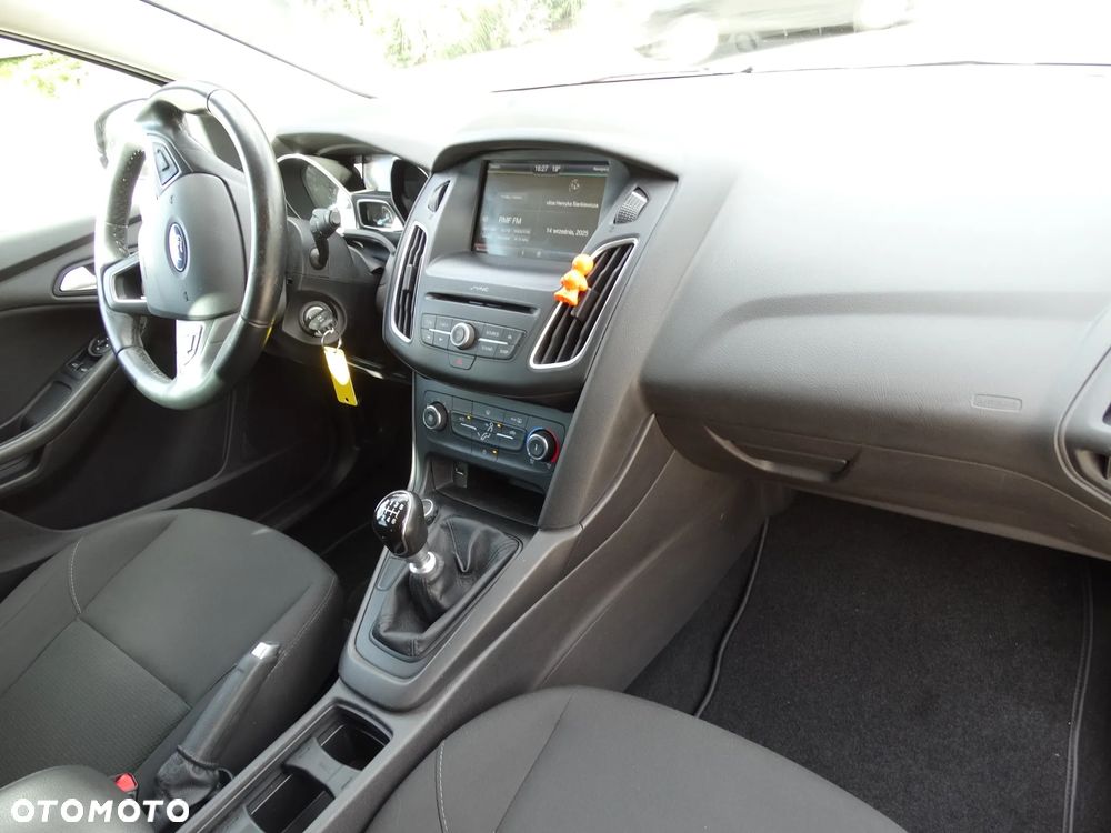 Ford Focus 1.0 EcoBoost Edition Start - 33