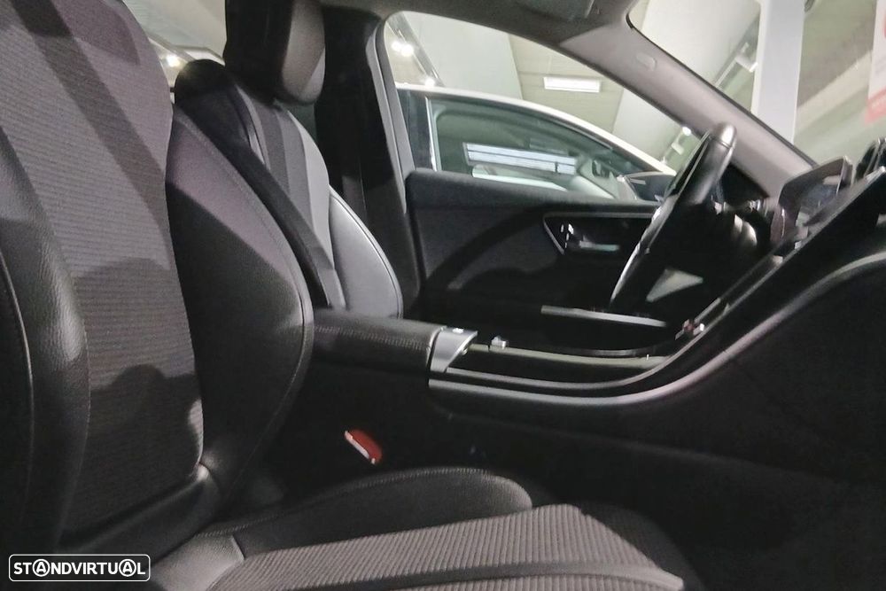 Mercedes-Benz C 220 d Avantgarde - 13