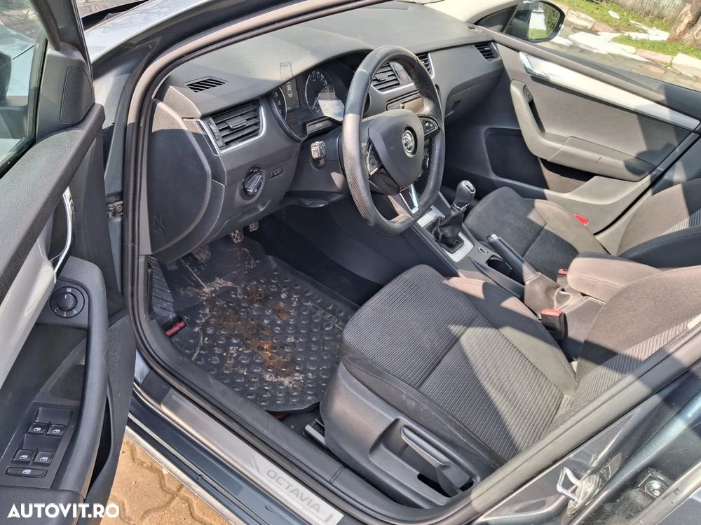 Skoda Octavia 1.6 TDI Ambition - 11