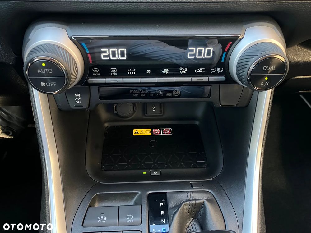 Toyota RAV4 2.5 Hybrid Comfort 4x2 - 31