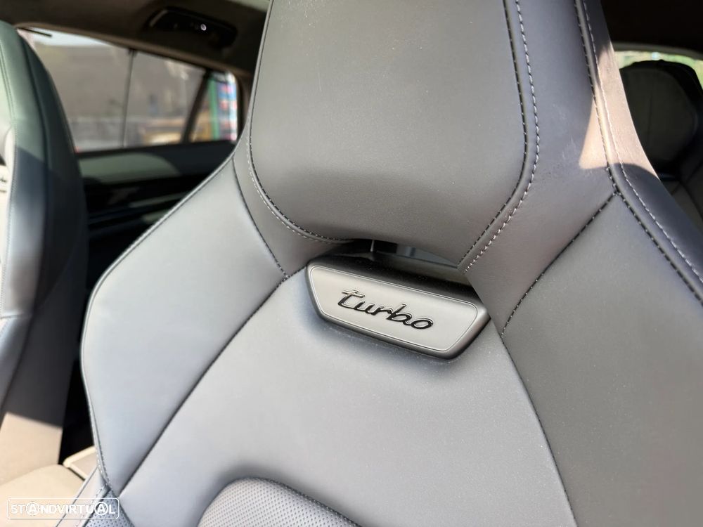 Porsche Panamera Turbo E-Hybrid - 23