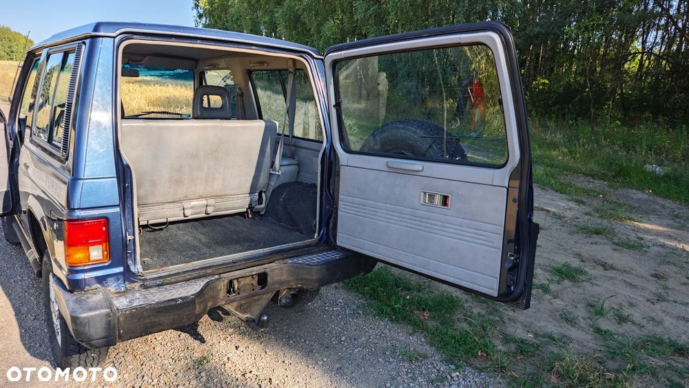 Mitsubishi Pajero - 11