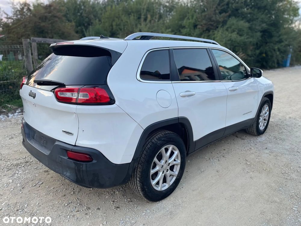 Jeep Cherokee - 5