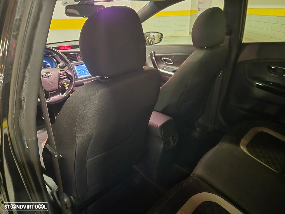 Kia Ceed SW 1.6 CRDi GT Line - 31