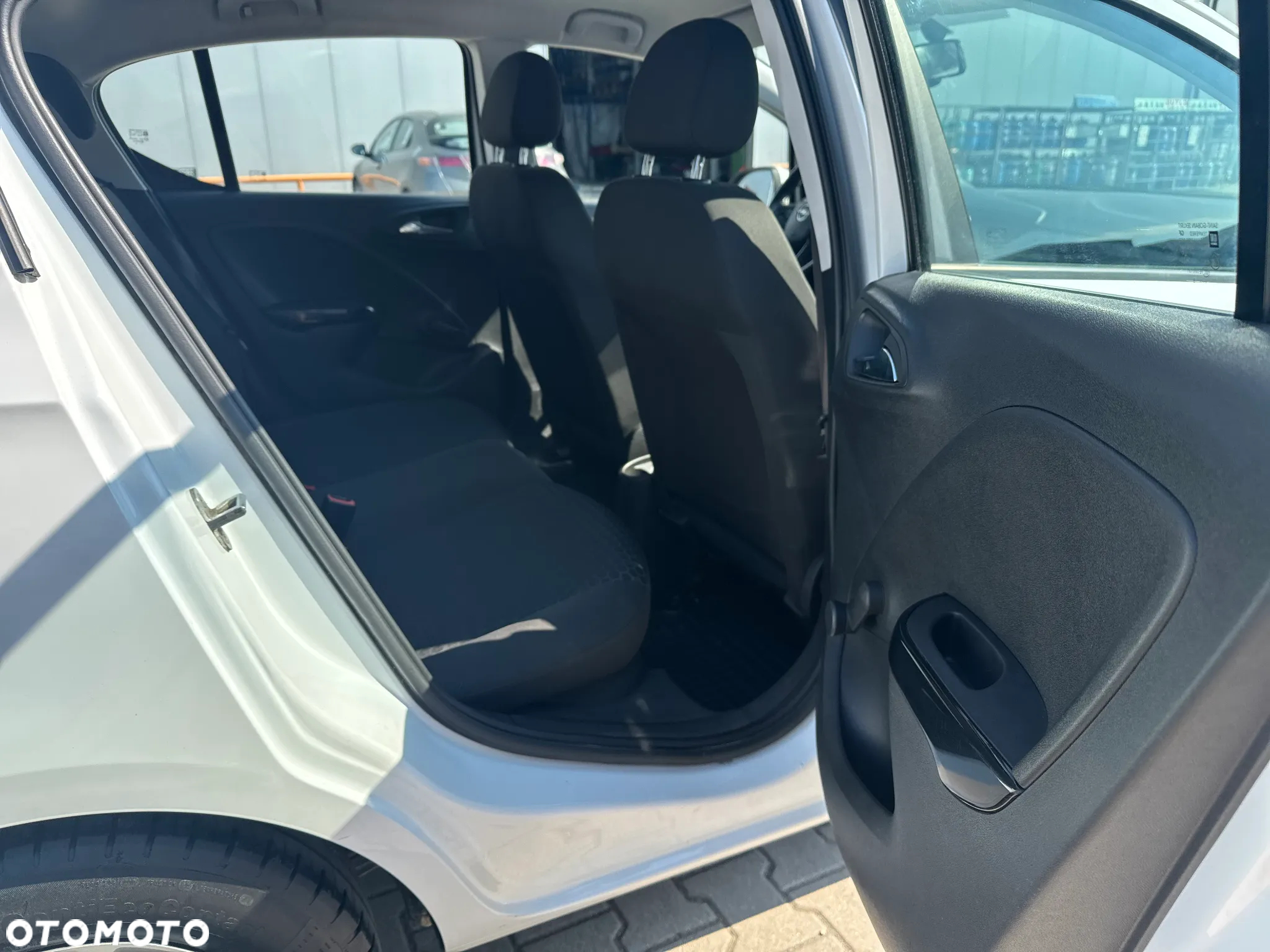 Opel Corsa 1.4 Enjoy S&S - 17
