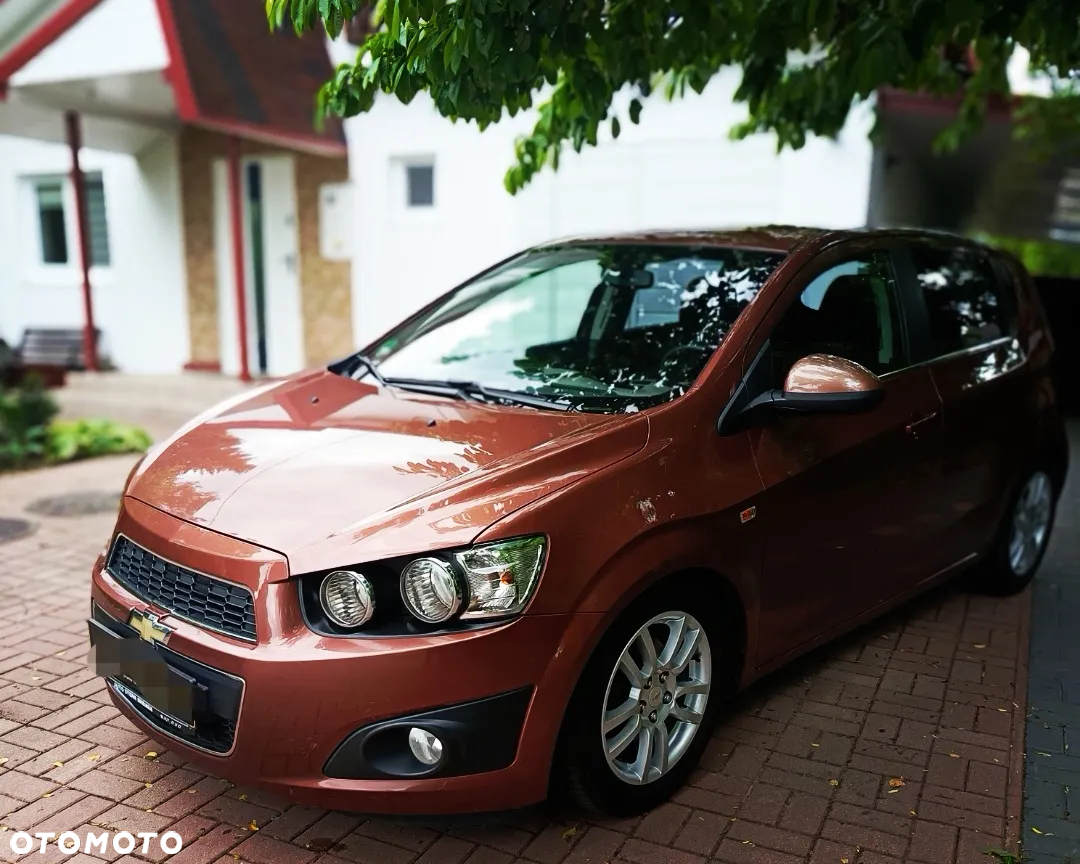 Chevrolet Aveo 1.6 LTZ - 9