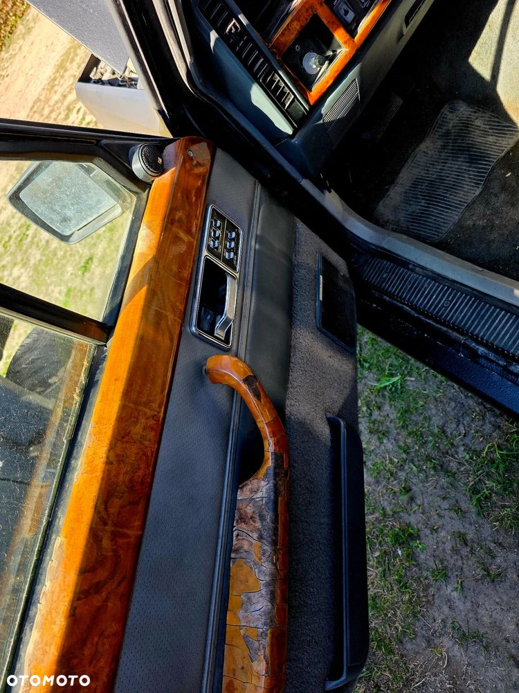 Jeep Cherokee - 15