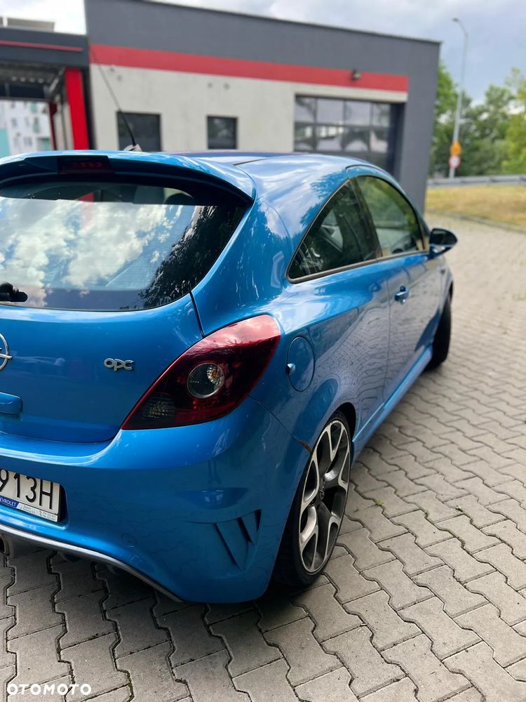 Opel Corsa 1.6T OPC - 27