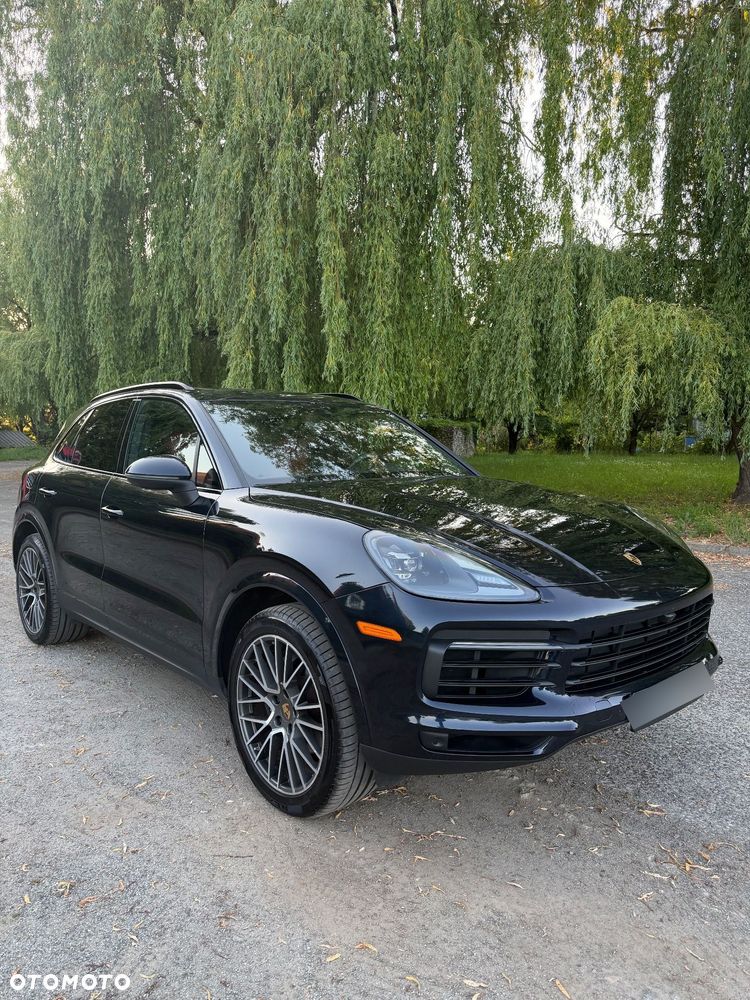 Porsche Cayenne - 2