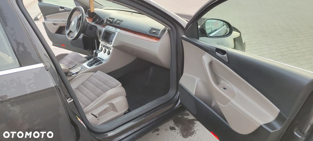 Volkswagen Passat 2.0 TDI DPF Highline DSG - 11