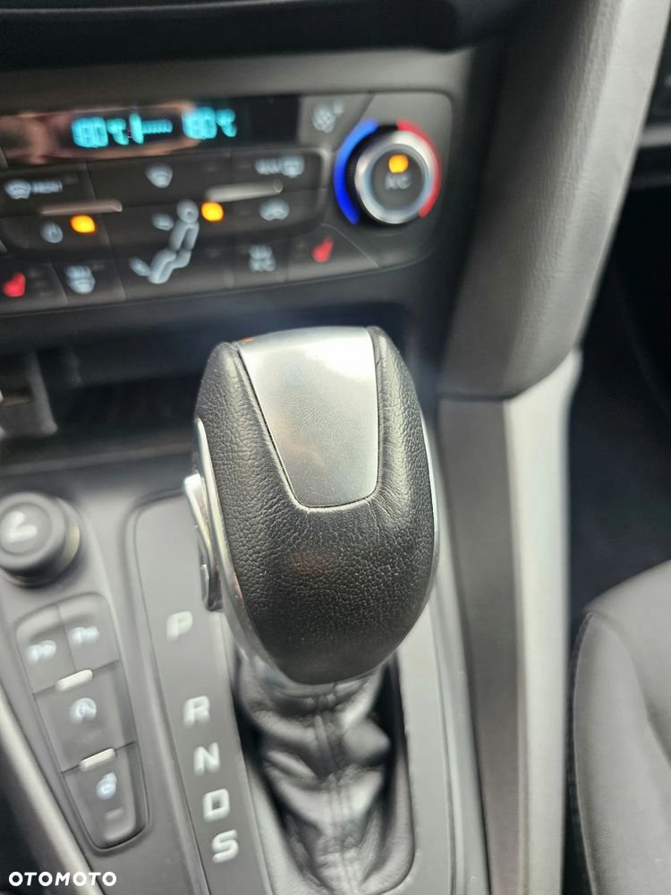 Ford Focus - 25