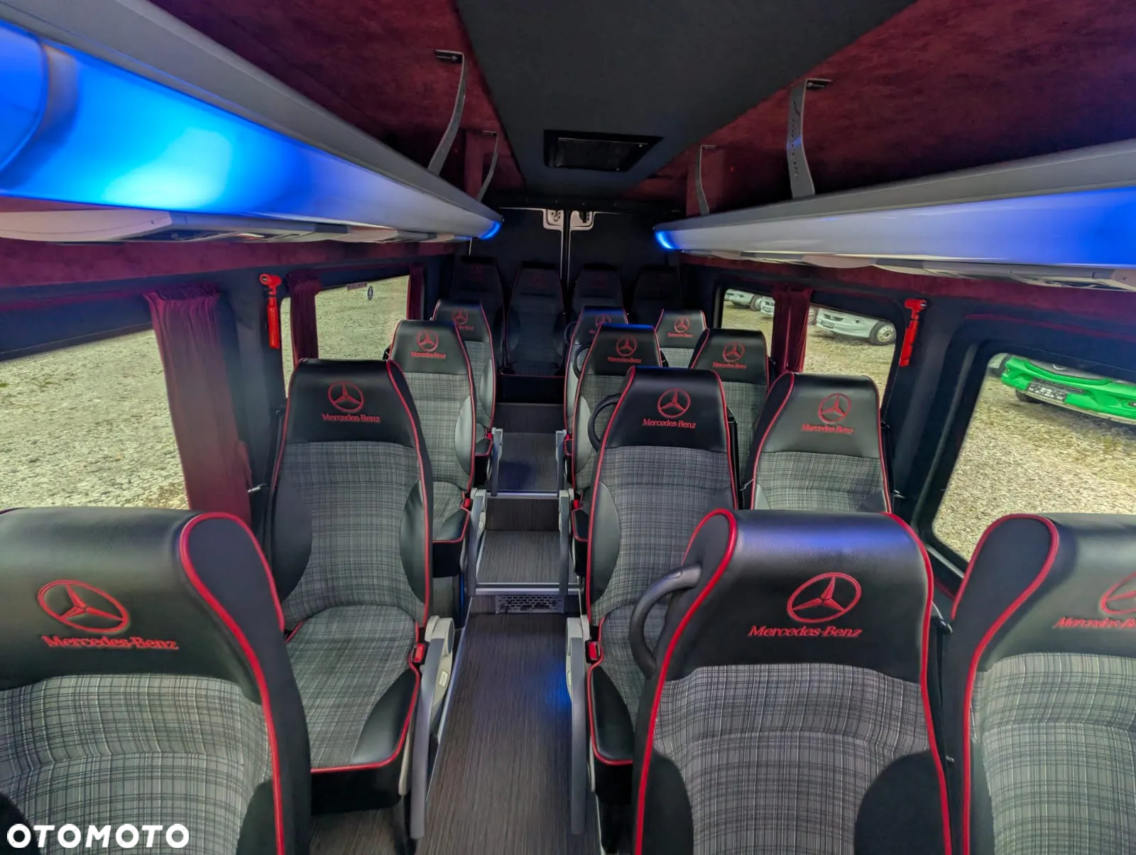 Mercedes-Benz Sprinter 516 - 17