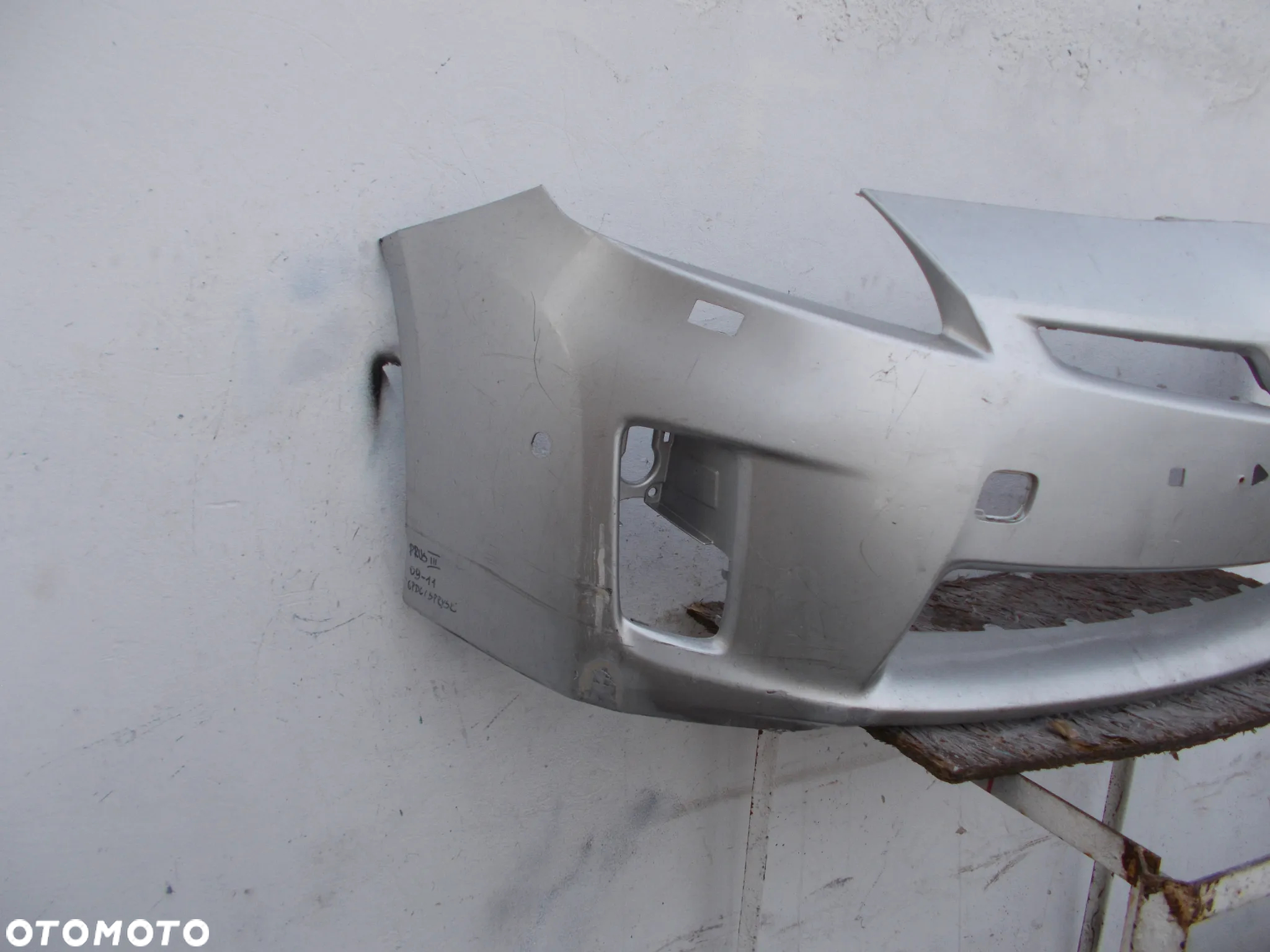 TOYOTA PRIUS III 09-12 ZDERZAK PRZÓD PRZEDNI - 3
