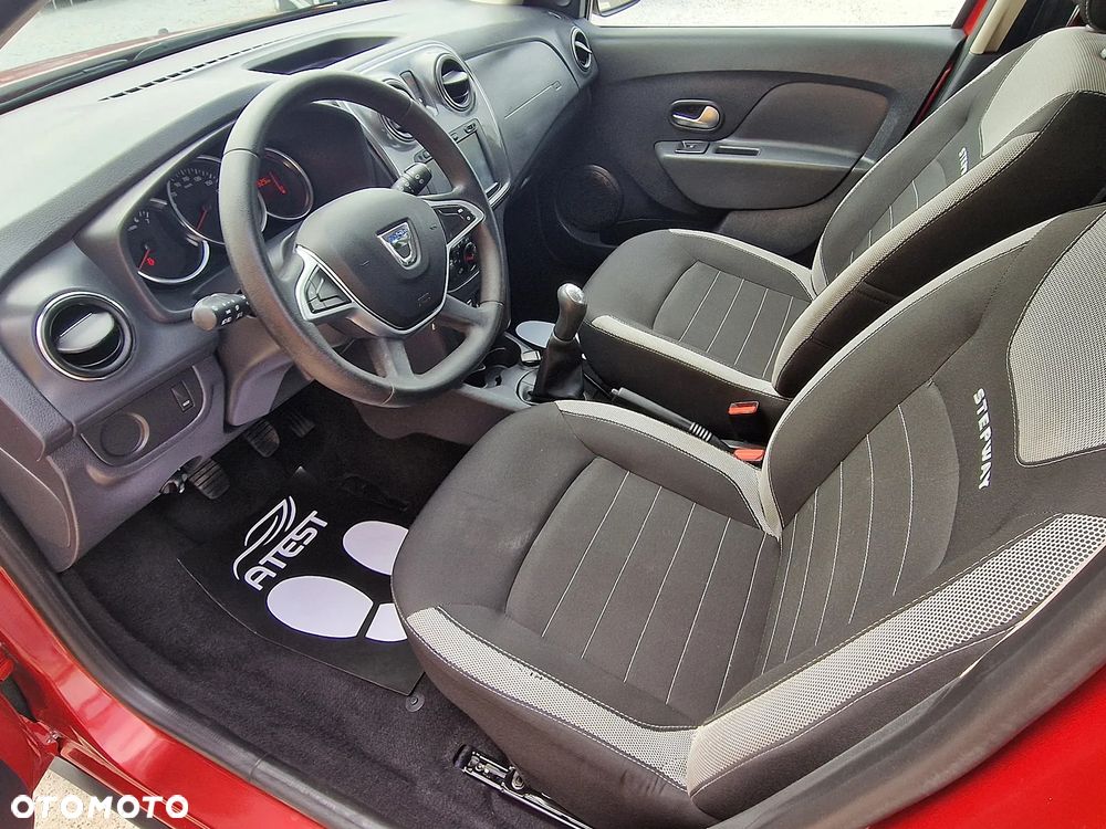 Dacia Sandero Stepway TCe 90 (S&S) Celebration - 8