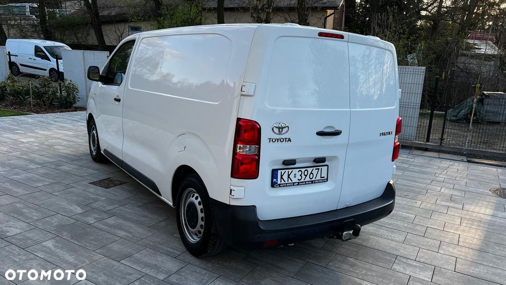 Toyota Proace - 30