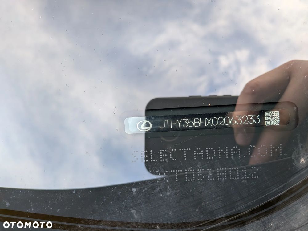 Lexus UX 200 GPF Pure 2WD - 14