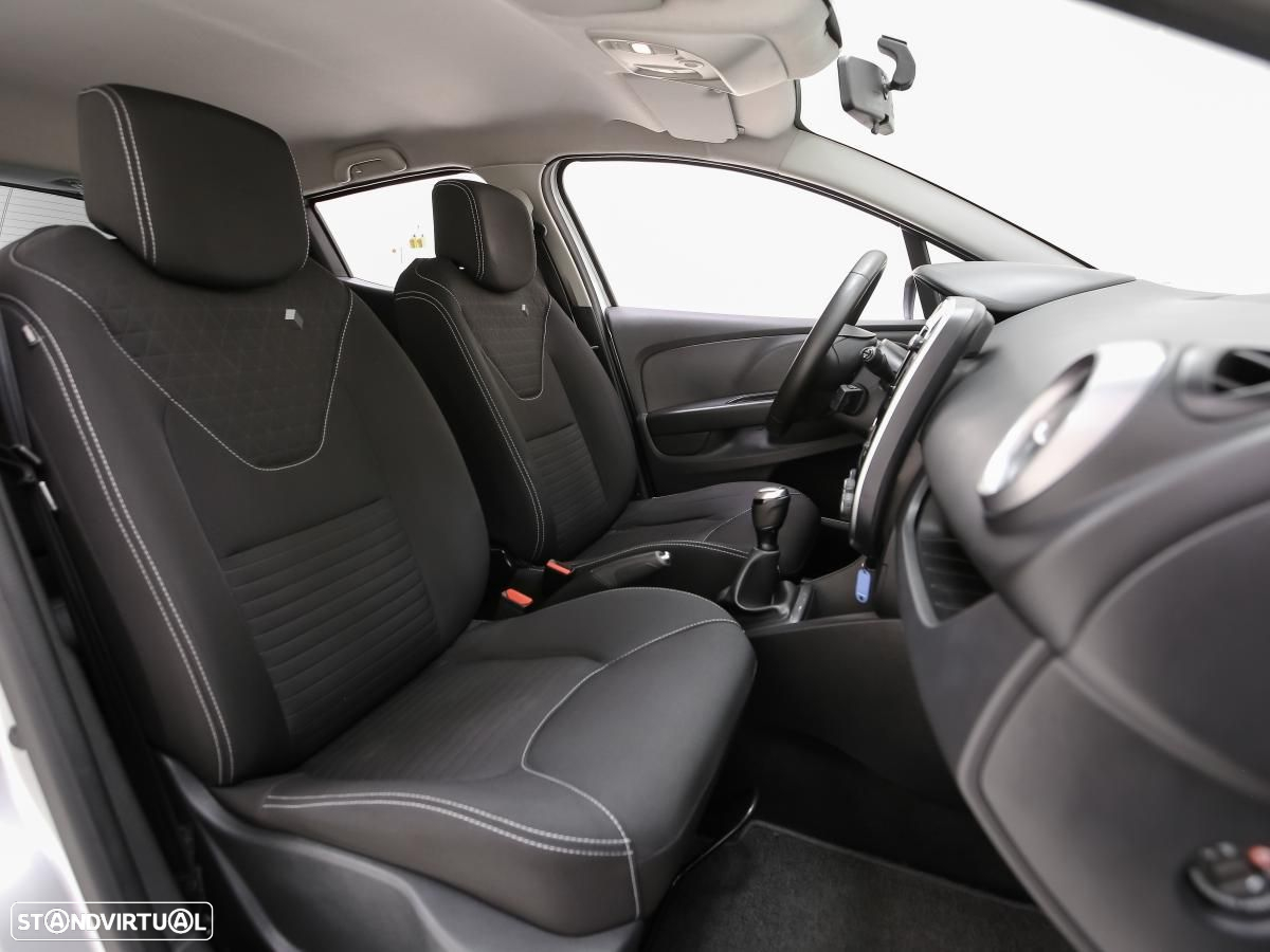 Renault Clio 1.5 dCi Limited EDition - 9
