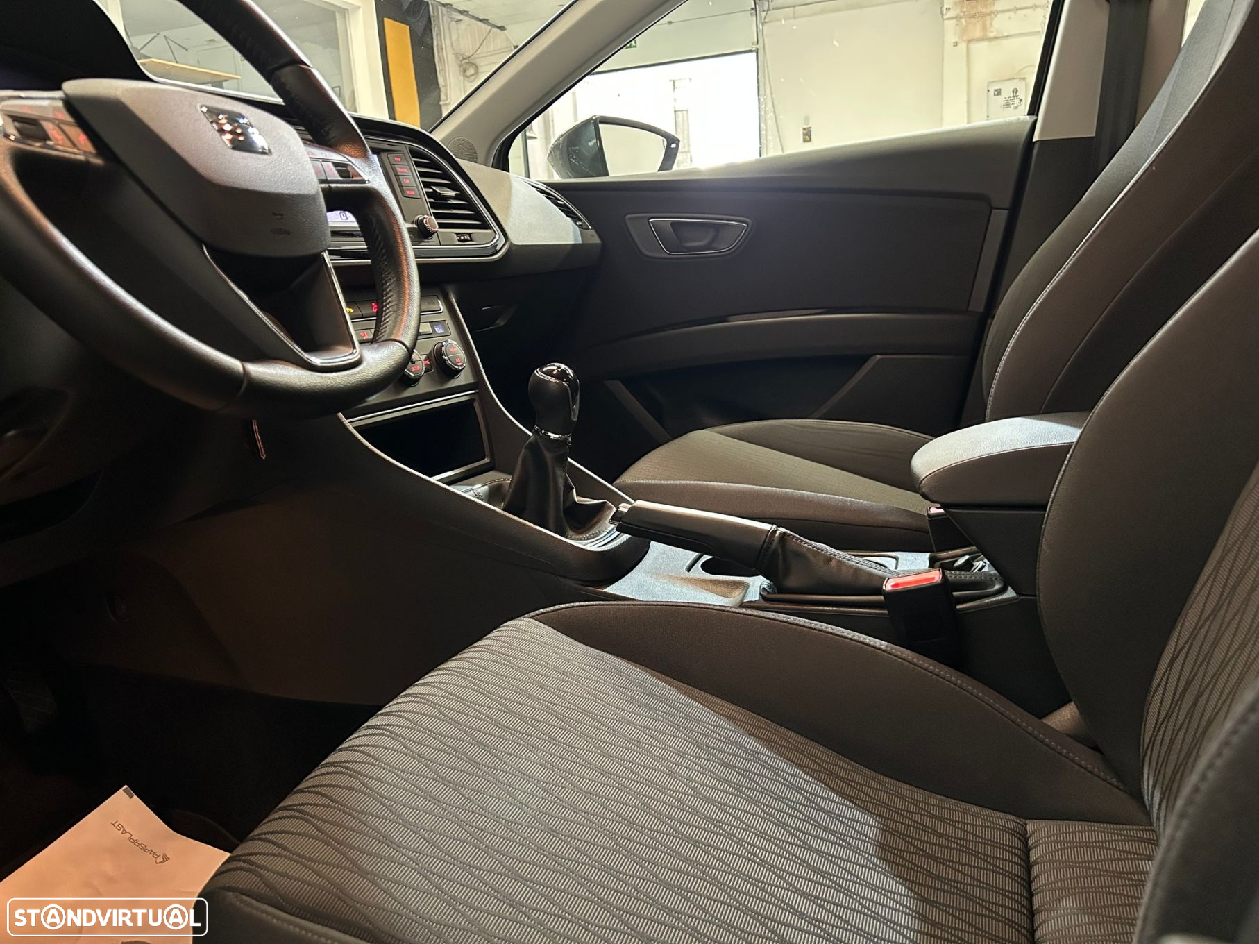 SEAT Leon 1.6 TDI Style S/S - 35