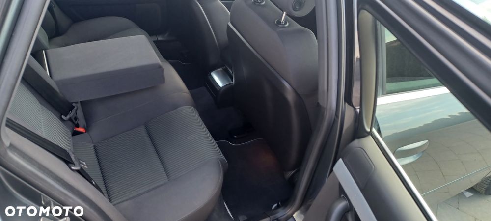 Audi A4 Avant 1.8 T - 19