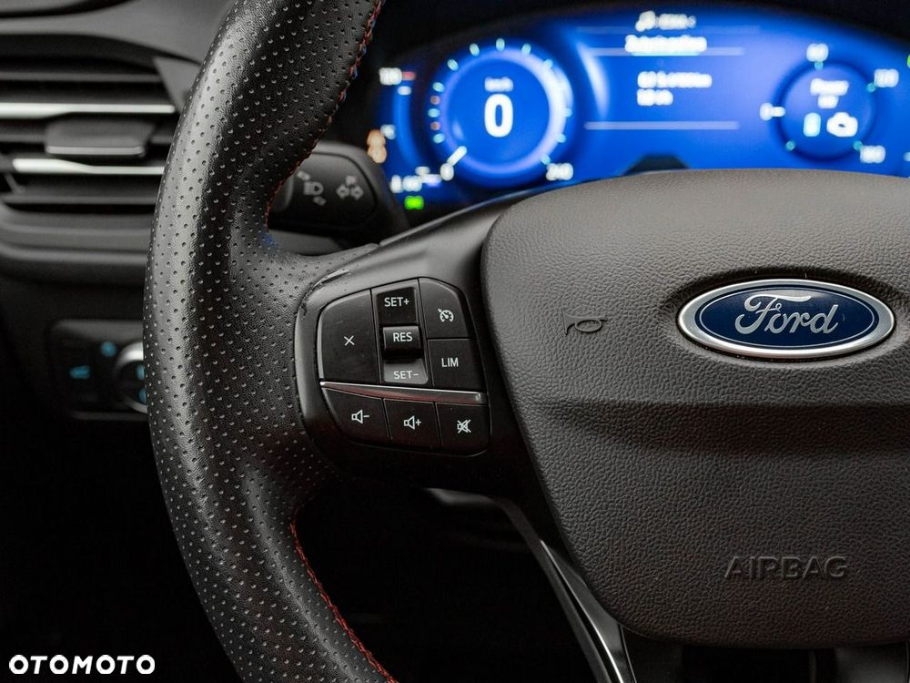 Ford Kuga 2.5 FHEV FWD ST-Line - 17