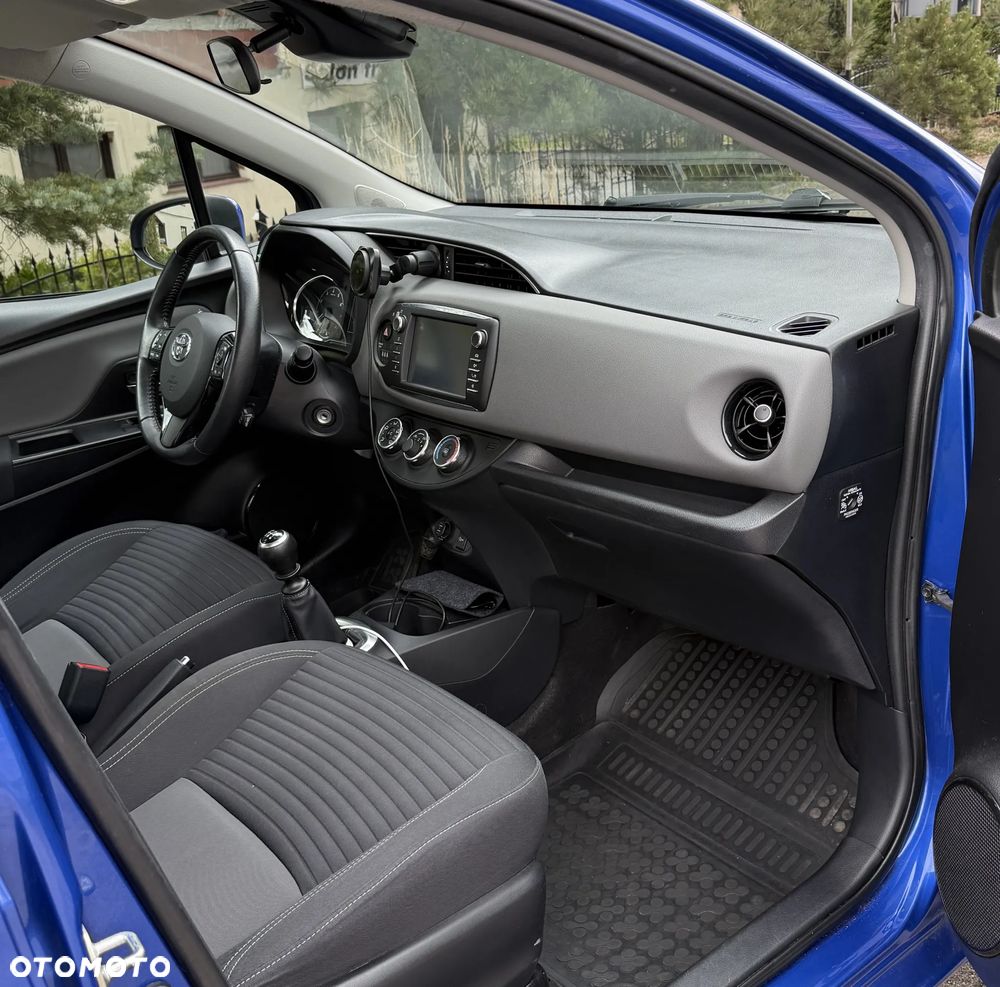 Toyota Yaris 1.5 Life - 9